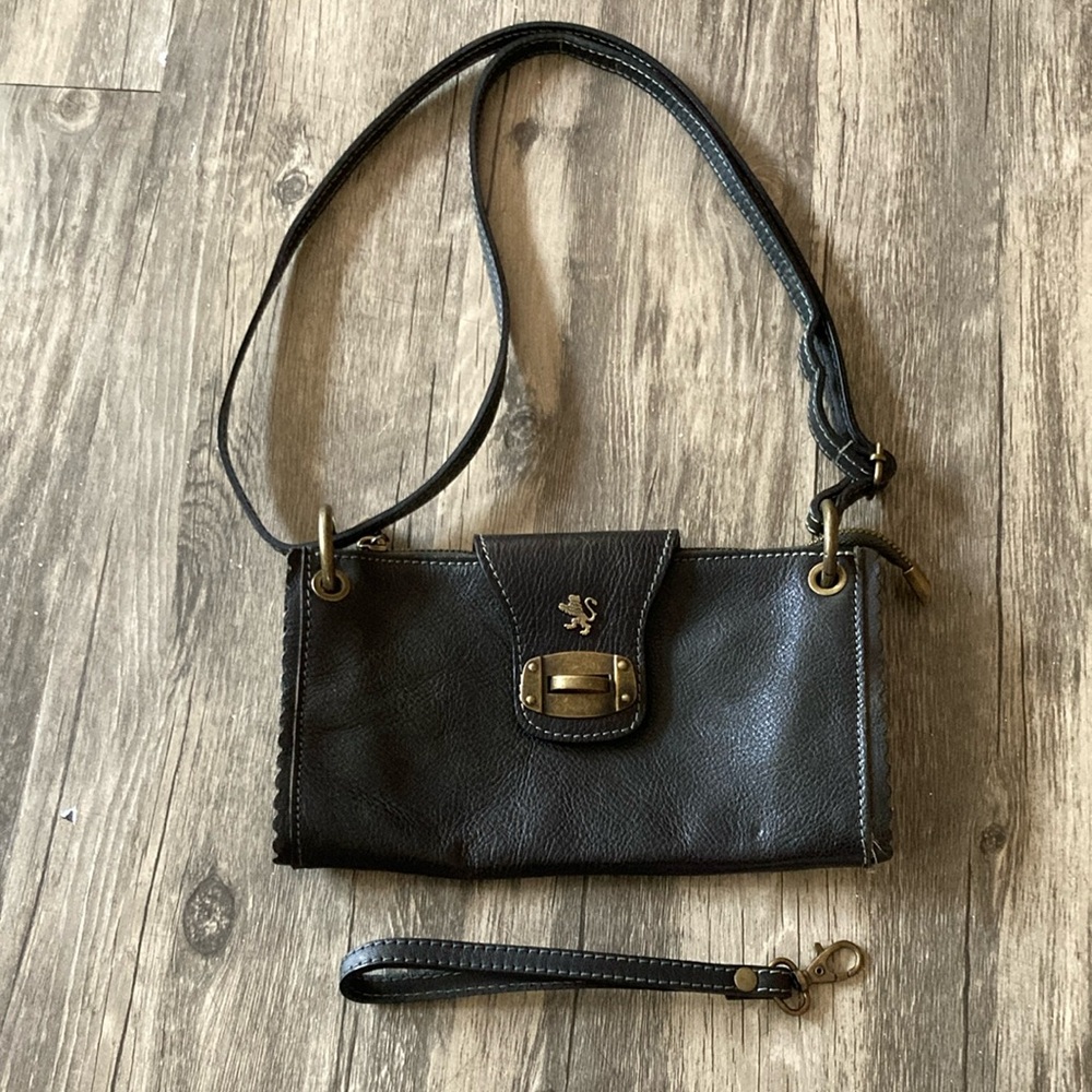 Vintage leather Pratesi Firenze crossbody purse. Made in Italy